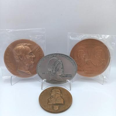 LOT 26: George Washington Bicentennial Medal, Martha Washington Annual Assay Commission, Abraham Lincoln & John and Abigail Adams...