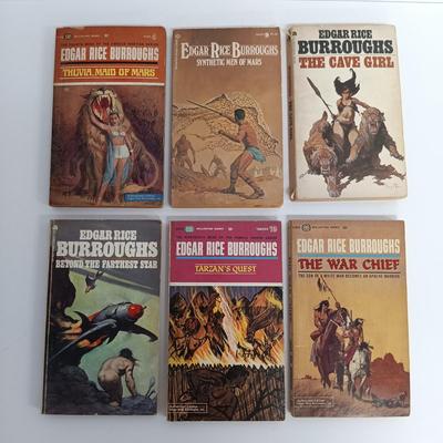 LOT 114: Vintage Edgar Rice Burroughs Collection- A Princess of Mars 1970, Carson of Venus 1963 & More