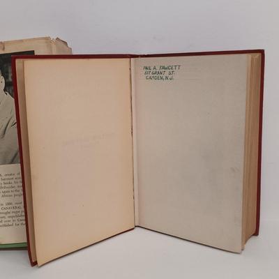 LOT 114: Vintage Edgar Rice Burroughs Collection- A Princess of Mars 1970, Carson of Venus 1963 & More