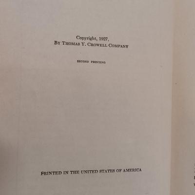 LOT 115: US Navy's Survival on Land and Sea 1944, Aldrich's The Story of a Bad Boy 1927, The American Boys Handy Book 1966...