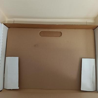 LOT 117: Vintage Sargent Easel-Aide with Blitz How to Draw Cartoons Video Kit and Art Books