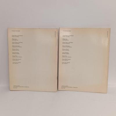 LOT 117: Vintage Sargent Easel-Aide with Blitz How to Draw Cartoons Video Kit and Art Books