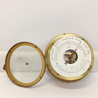 LOT 122: Schatz Mariner Brass Case Barometer and Barigo Marine Barometer
