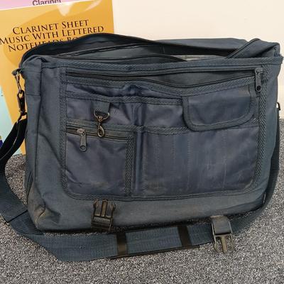 LOT 125: Collection of Clarinet Accessories