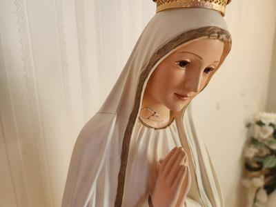 Lot #74 Our Lady of Fatima Religious Statue - 31" tall!