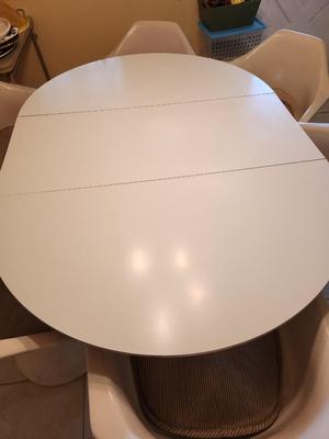 Lot #82 Fantastic Mid Century Modern Tulip Chair/Table Dining room set - Made by Walter of Wabash