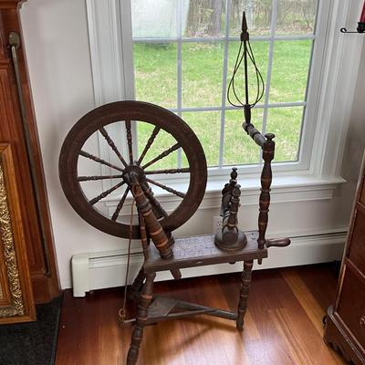 L403 Antique Victorian 1864 Spinning Wheel