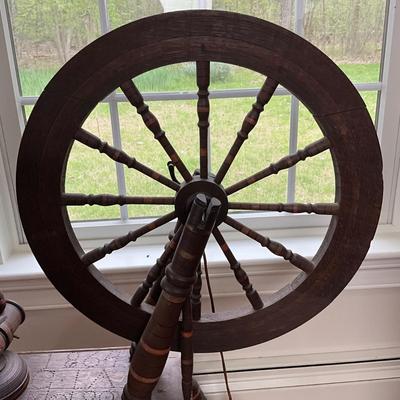 L403 Antique Victorian 1864 Spinning Wheel