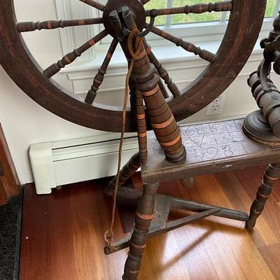 L403 Antique Victorian 1864 Spinning Wheel