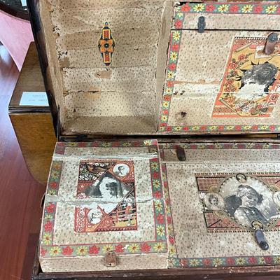 L421 Antique Victorian Dome Top Steamer Trunk