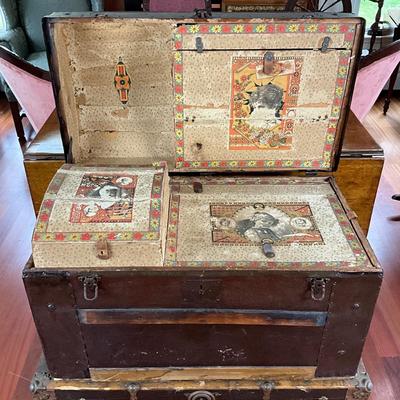 L421 Antique Victorian Dome Top Steamer Trunk