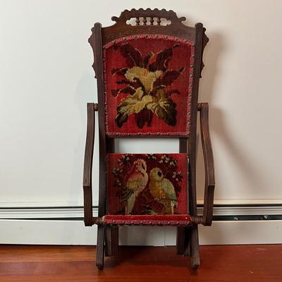 L430 Antique Victorian Eastlake Folding Carpet Rocking Chair