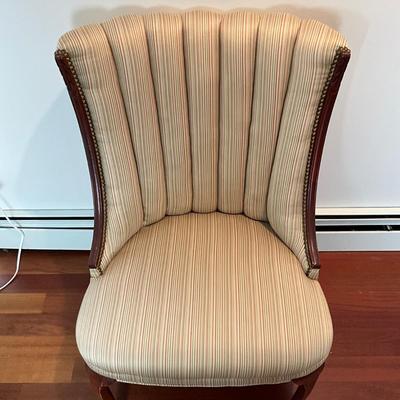 L431 Antique Channel Back Upholstered Accent Chair