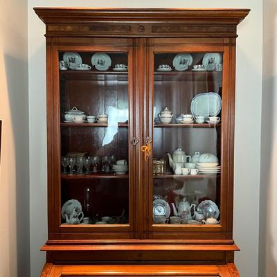 L435 Antique Eastlake Cylinder Carved Secretary Desk