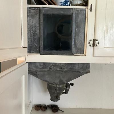UBB444 Antique White Hoosier Cabinet with Agate Top