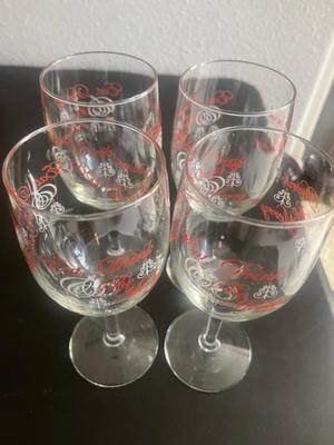 Christmas Wine Glasses