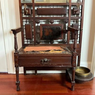 L446 Antique Victorian Hall Tree