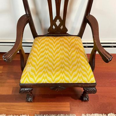 DR455 Antique Chippendale Arm Chair