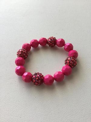 Hot pink beaded stretchy fashion bracelet