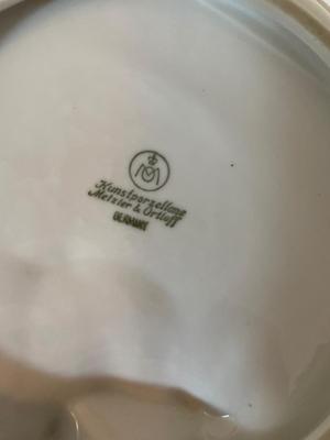 Statue, ashtray, vintage postcards