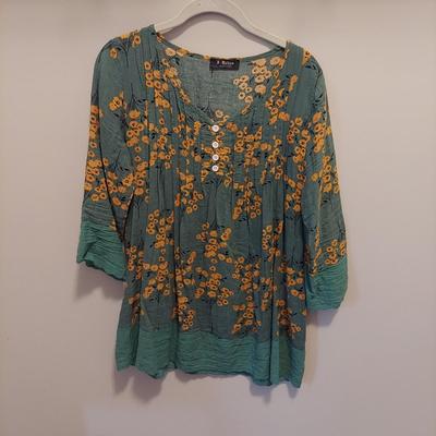 Women's Flowy Floral Tops Size Small (PBC-BBL)