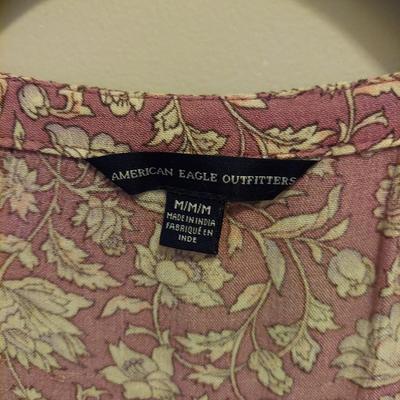 Women's Flowy Floral Tops Size Small (PBC-BBL)