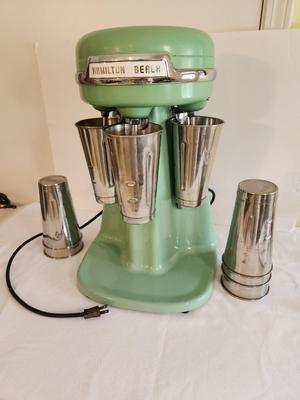 Lot #83 Fantastic Vintage Hamilton Beach 3 Speed Triple Malt/Milkshake Mixer - it's a beauty