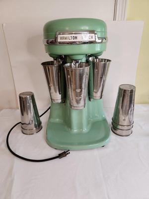 Lot #83 Fantastic Vintage Hamilton Beach 3 Speed Triple Malt/Milkshake Mixer - it's a beauty