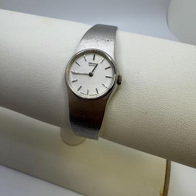 Victorinox Swiss Army & Seiko Quartz Watches (ST-HS)