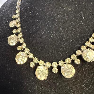Vintage Jewelry Variety (ST-HS)