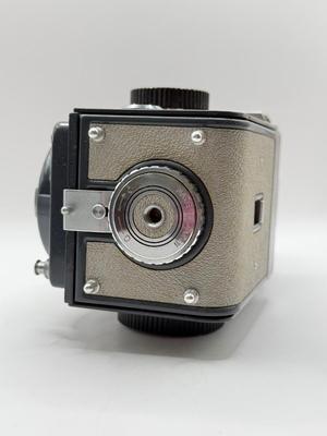 LOT 43K: Medium Format Twin Lens Reflex 120mm Cameras: Lubitel 166U & Yashica LM Copal-SV