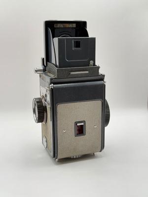 LOT 43K: Medium Format Twin Lens Reflex 120mm Cameras: Lubitel 166U & Yashica LM Copal-SV