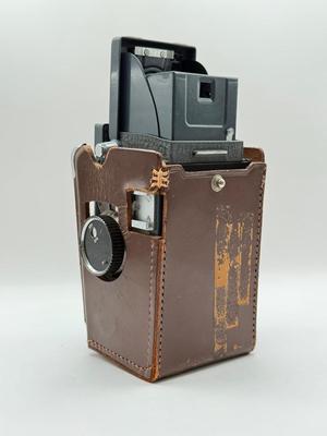 LOT 43K: Medium Format Twin Lens Reflex 120mm Cameras: Lubitel 166U & Yashica LM Copal-SV