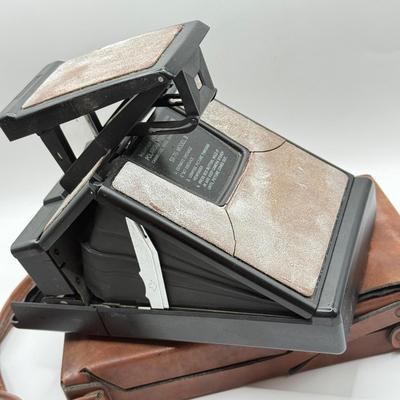 LOT 45K: Polaroid SX-70 Land Camera Alpha w/ Leather Case & Manual