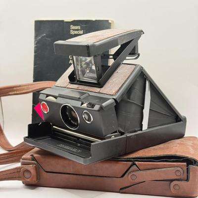 LOT 45K: Polaroid SX-70 Land Camera Alpha w/ Leather Case & Manual