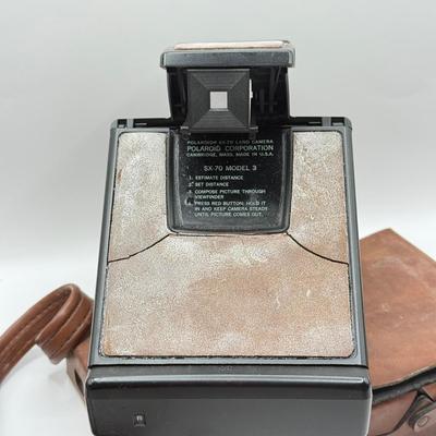 LOT 45K: Polaroid SX-70 Land Camera Alpha w/ Leather Case & Manual