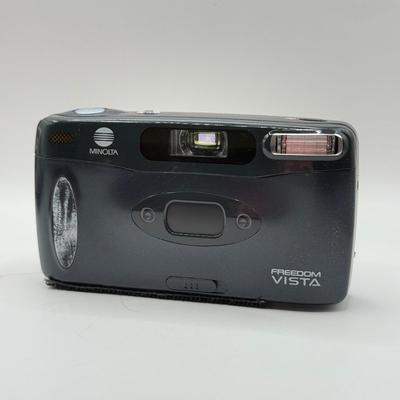 LOT 46K: 35mm Film Cameras: Canon Mega Zoom 105, Minolta Freedom Vista & Pentax IQZoom 920m