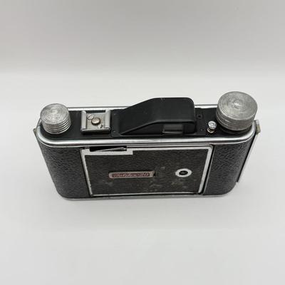 LOT 47K: Vintage Folding Cameras: Pho-tak Foldex 20 & Kodak Tourist II Camera