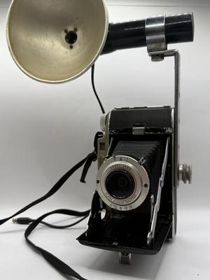 LOT 47K: Vintage Folding Cameras: Pho-tak Foldex 20 & Kodak Tourist II Camera