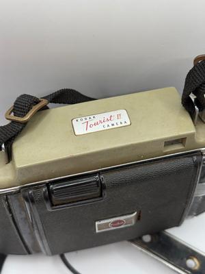 LOT 47K: Vintage Folding Cameras: Pho-tak Foldex 20 & Kodak Tourist II Camera
