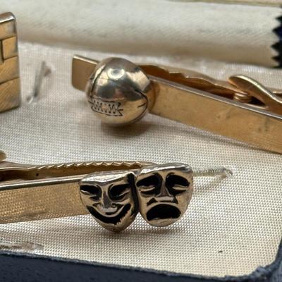 LOT 56J: Men's Watches, Cufflink Pair & Tie Clips: Wenger Swiss Military, Swank, Seiko & Pulsar