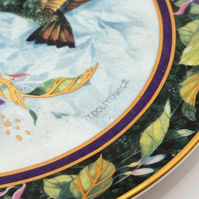 LOT 64K: Bird Themed China: Wedgwood Kutani Crane Bud Vase, Royal Doulton Theresa Politowicz Hummingbird Heirloom Plates & Vintage...