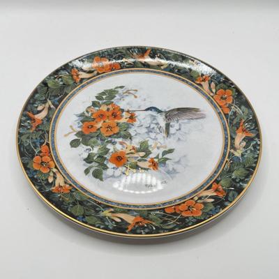 LOT 64K: Bird Themed China: Wedgwood Kutani Crane Bud Vase, Royal Doulton Theresa Politowicz Hummingbird Heirloom Plates & Vintage...