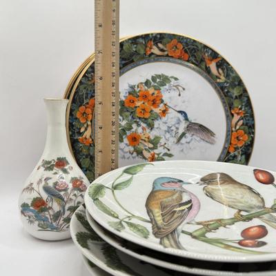 LOT 64K: Bird Themed China: Wedgwood Kutani Crane Bud Vase, Royal Doulton Theresa Politowicz Hummingbird Heirloom Plates & Vintage...