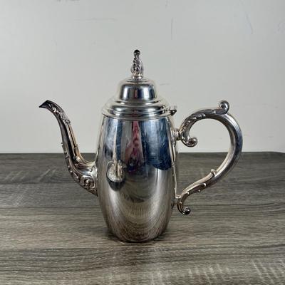 LOT 68K: Vintage William A Rogers by Oneida Silversmiths Silver Plated Tea Set