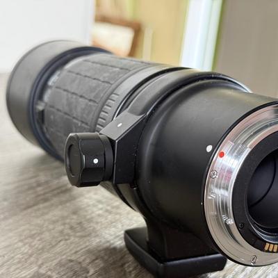LOT 75K: Sigma 400mm f/5.6 Telephoto Lens w/ Case (Canon Mount)