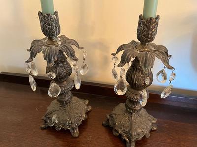LOT 81D: Antique Hand-Painted Lion-Themed Gone With the Wind Lamp and Candle Holders