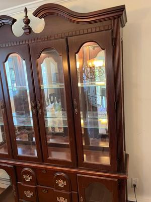 LOT 83D: Vintage Lighted Dining Hutch / China Cabinet