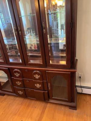 LOT 83D: Vintage Lighted Dining Hutch / China Cabinet