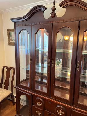 LOT 83D: Vintage Lighted Dining Hutch / China Cabinet